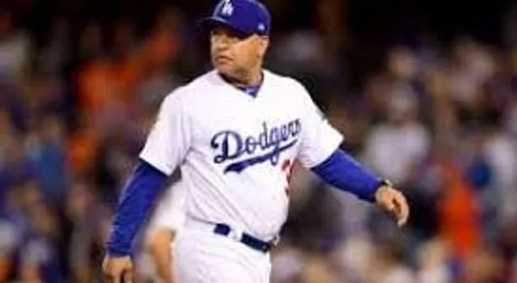 Trump critica a Dave Roberts, por sacar lanzador abridor; muchos opinan que el dirigente la macó
