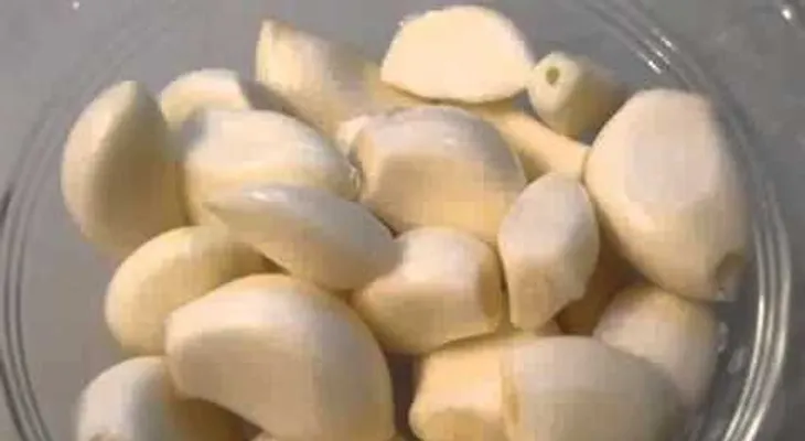 100 enfermedades que pueden ser curada con ajo y vino tinto  (VIDEO)