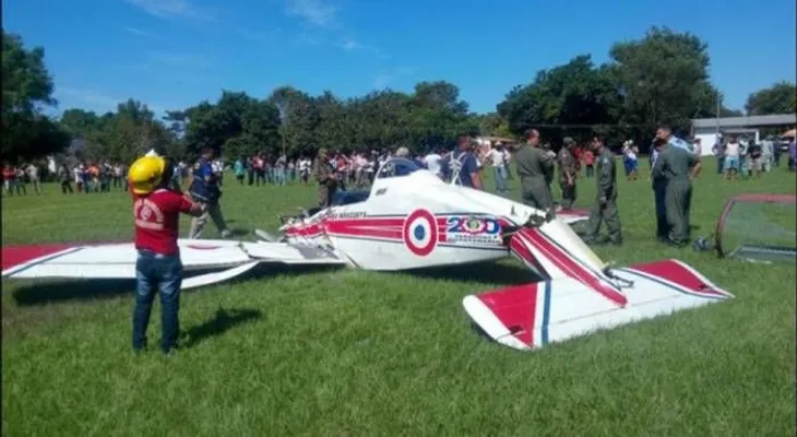 Dos muertos al caer avión de entrenamiento en Paraguay