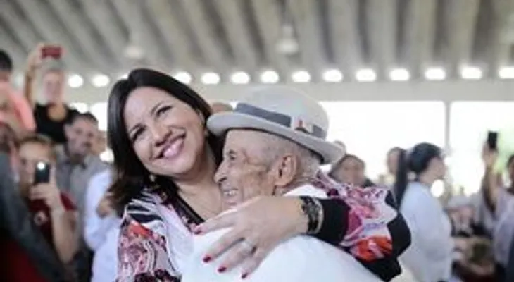 Vicepresidenta llama a la unión de todos los sectores para lograr una sociedad más justa