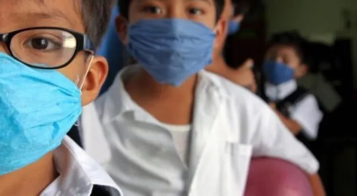 Al menos 500 niños enfermos en escuela en terrenos tóxicos de China