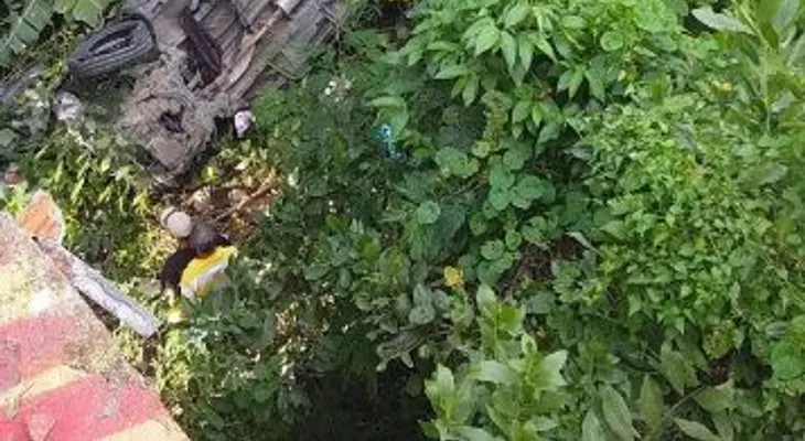 Al menos cuatro muerto y siete heridos en accidente autopista Duarte 