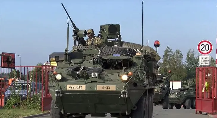 Arranca gira de vehículos militares de EE.UU. por Europa Oriental (VIDEO)