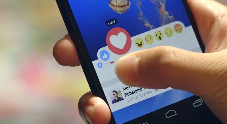 Facebook lanza nuevos ?emojis?? ¿te encantan?