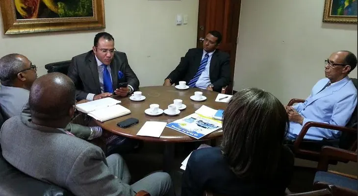 Salvador Holguín denuncia trama de generales y coroneles para asesinarlo; CDP expresa solidaridad 