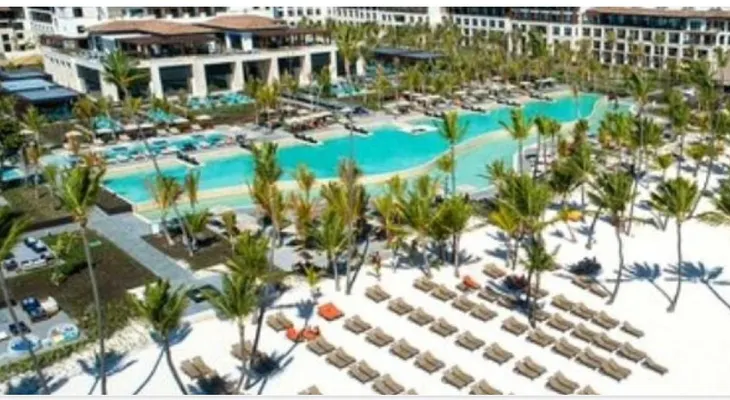 Lopesan inaugura tres nuevos resorts en Punta Cana