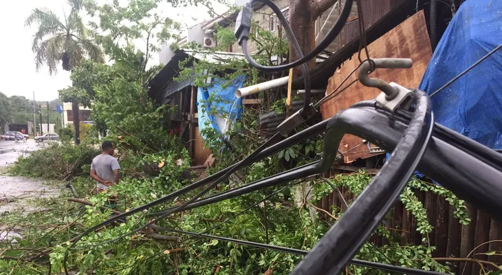  CDEEE suspende el servicio eléctrico en Puerto Plata, Santiago y Nagua ante el paso de Irma 