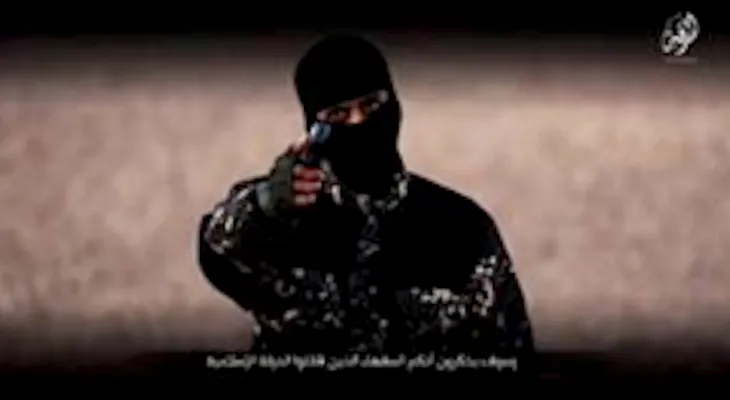 ¿Un nuevo 'yihadista John'? Un militante con acento británico aparece en el nuevo video de ISIS