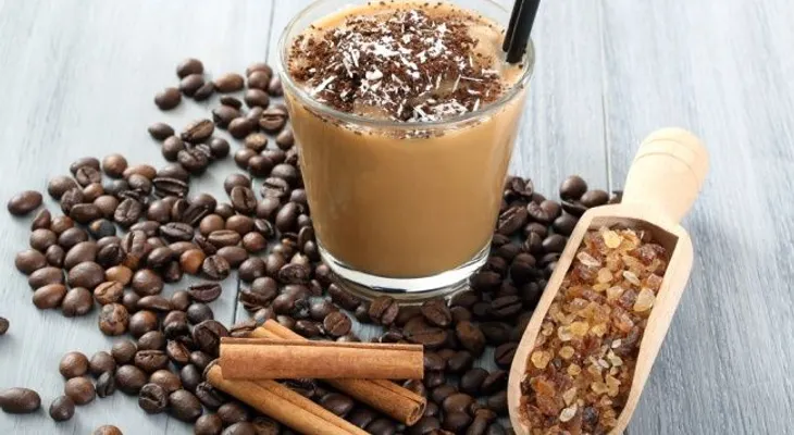 6 Bebidas a base de café que te refrescarán en un día de calor