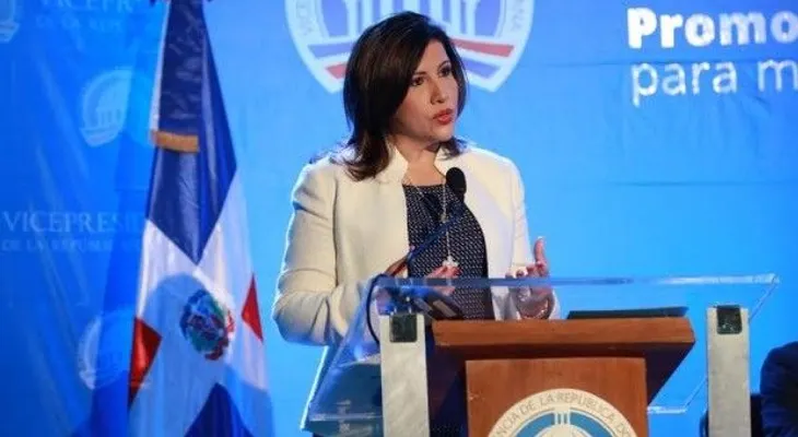 Margarita reitera apoyo a Hillary; dice será por siempre sinónimo del coraje y la valentía 