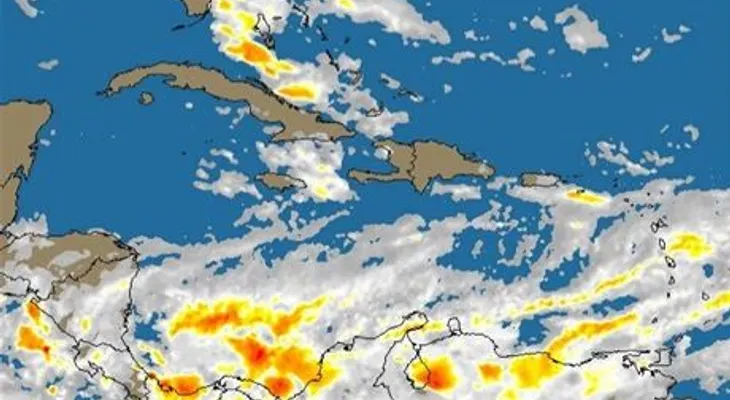 Aumentarán aguaceros por vaguada y onda tropical