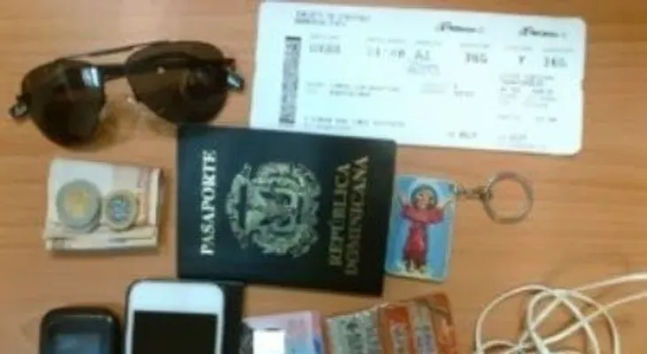 Apresan hombre intentó viajar con 32 bolistas de droga en el estómago