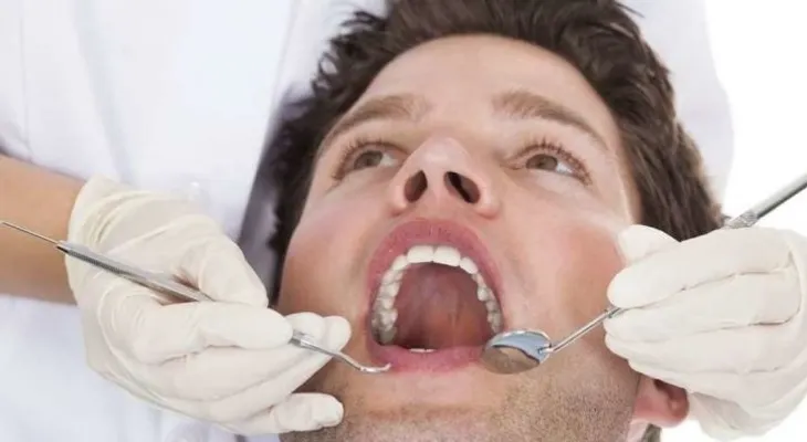 ¿Tener placa dental aumenta el riesgo de cáncer?