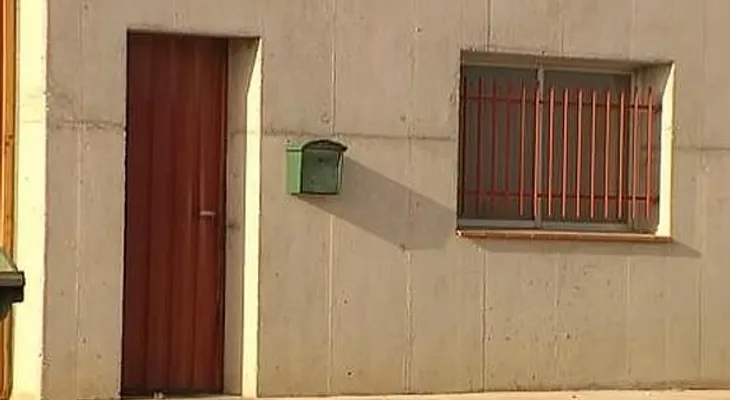 Detienen hombre acusado de cortarse una pierna para cobrar seguro