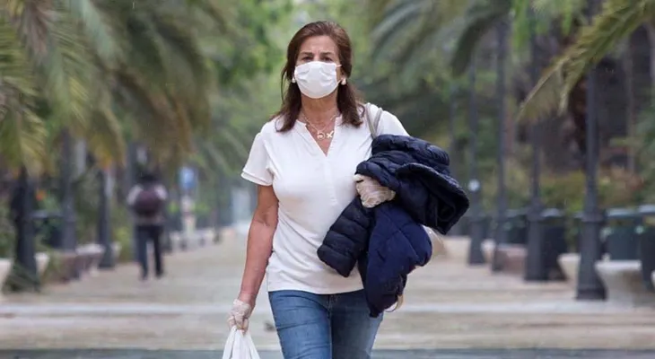 Bélgica no obligará a usar mascarilla ni en tiendas y permite más contactos