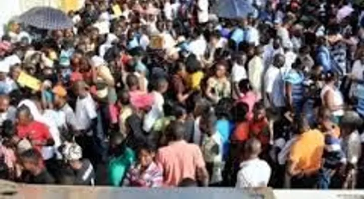 Experto pide a RD detener expulsiones de haitianos 