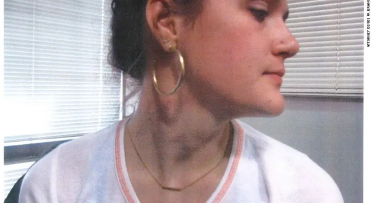 "Mi vida cambió para siempre": joven acusa que fue violada durante fiesta universitaria