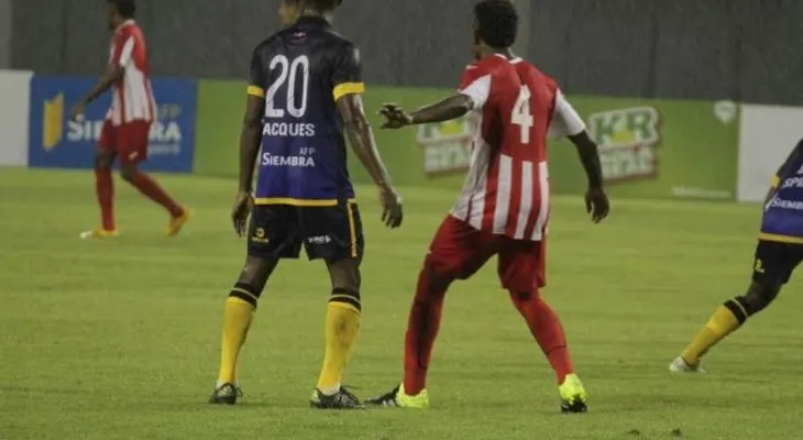 Arnett Gardens alineó jugadores inhabilitados y Atlético Pantoja podría obtener clasificación