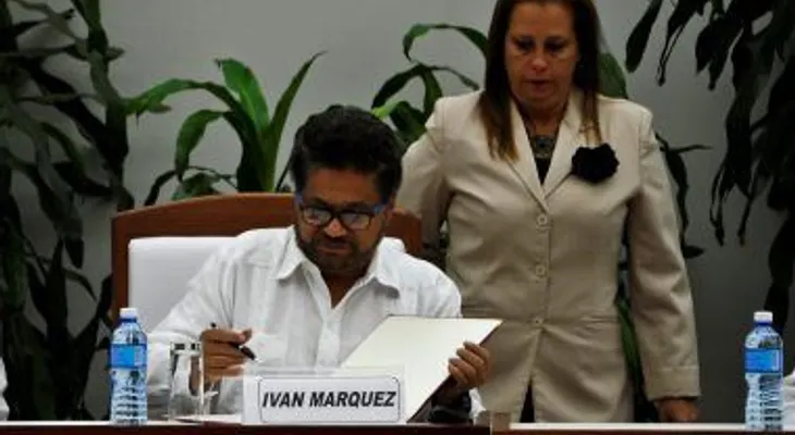 En redes sociales los colombianos siguen divididos frente a nuevo acuerdo de paz con las FARC