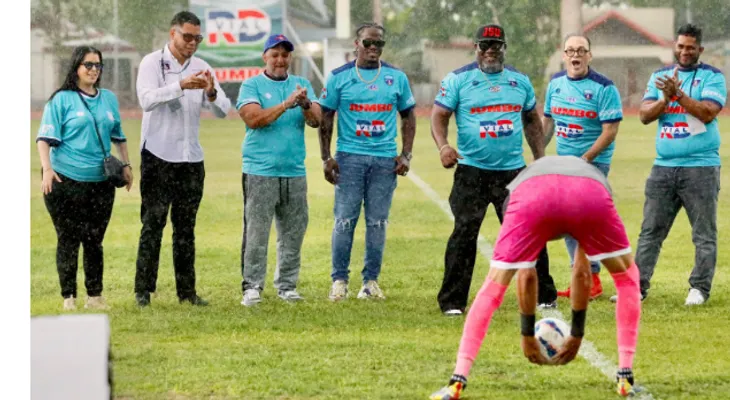 Salcedo FC sigue invicto en el Domingo Polonia