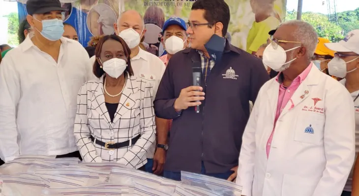 Ministerios de Salud e Interior y Policía desarrollan jornada "Un Día con la Zurza"