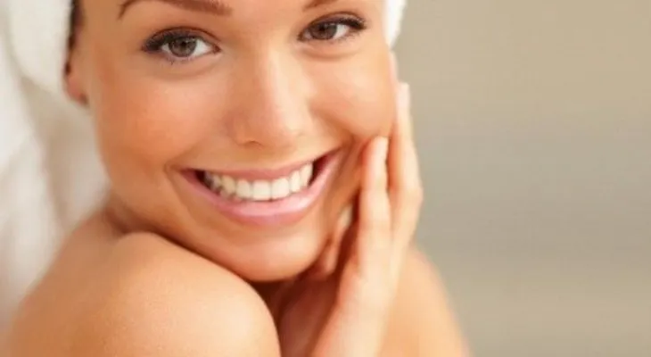 Técnicas naturales para eliminar el vello facial
