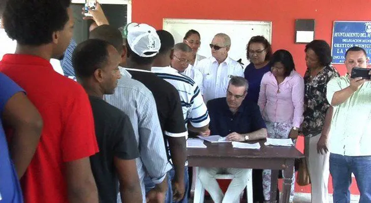 Abinader califica de irritable pensiones del Gobierno a cañeros, policías y militares 