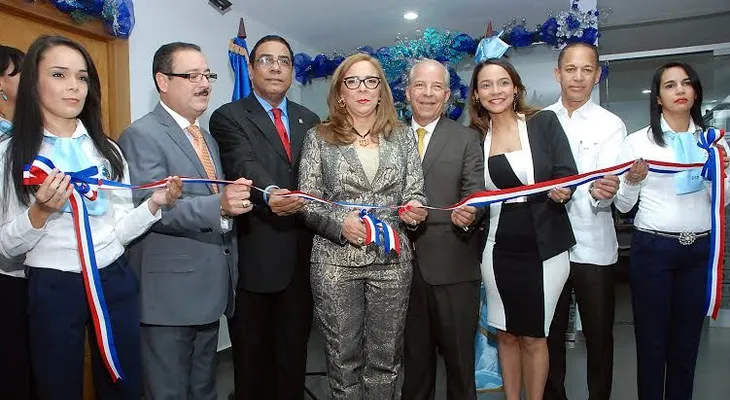 Pasaportes inaugura una nueva oficina en La Vega