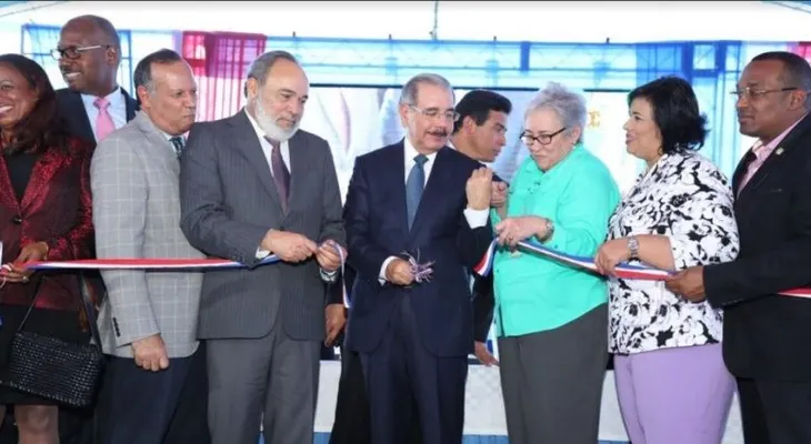 Medina entrega Centro de Diagnóstico beneficiará a más de 43 mil habitantes de Guerra