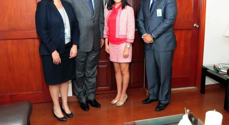 Encargada de Negocios de la embajada de los Estados Unidos visita presidente de la Junta de Aviación Civil (JAC)