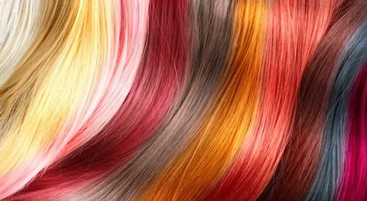 Mechas de color e ideas para tus peinados