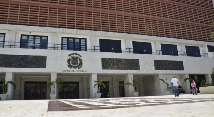 Franco Badía tenía un pólipo benigno; recibirá honores en el CN, ADN y el PRD