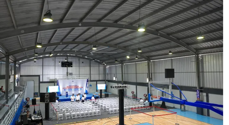 Abinader entrega remozado el Club Deportivo Dante Lemoniel