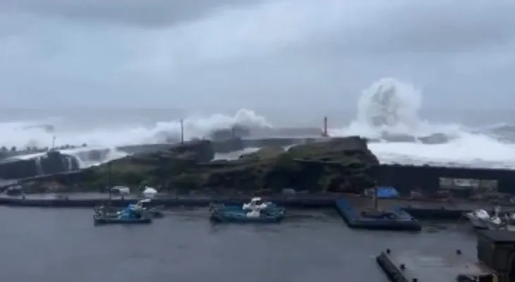 Tifón Champi deja un muerto y 171 heridos en Taiwán y más de 15.000 hogares sin luz en Japón