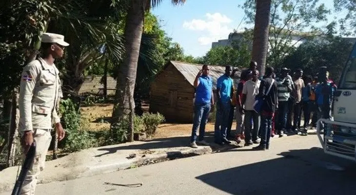 Detienen haitianos intentan ingresar a RD tras festividades