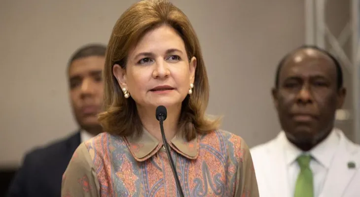 Vicepresidenta asegura porcentaje de contagios de COVID es mínimo; exhorta a la ciudadanía a completar vacunación