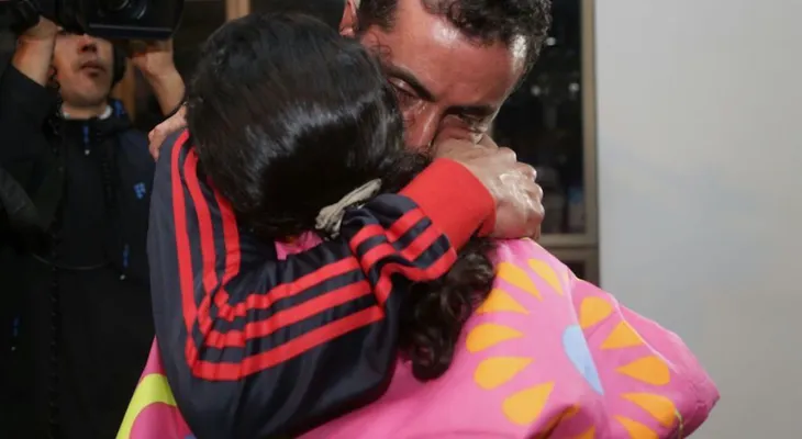 Así fue el regreso a casa de los colombianos afectados por el terremoto de Ecuador