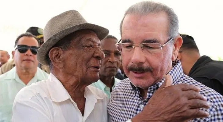 Danilo autoriza construcción de ingenio que producirá panelas de caña de azúcar