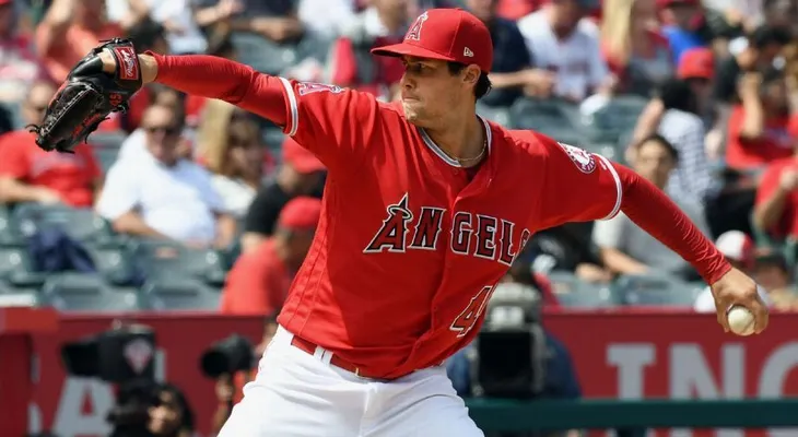 Fallece lanzador Tyler Skaggs en Texas