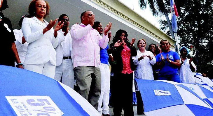 Pacientes apoyan demandas de CMD con nuevo paro
