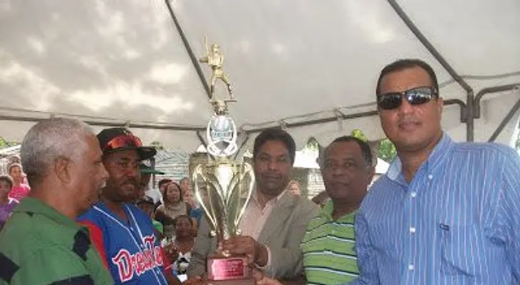 Equipo de Canoa, Campeón del torneo juvenil de Béisbol, realizado en Barahona