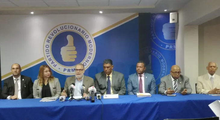 Presupuesto 2018 profundiza el endeudamiento y amplía el déficit financiero; dice el PRM