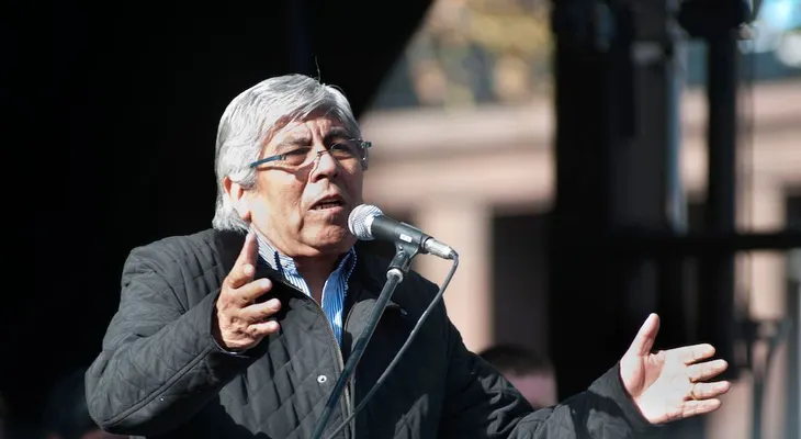 Líder del sindicato Hugo Moyano convoca a paro camionero en Argentina para el 14 de junio