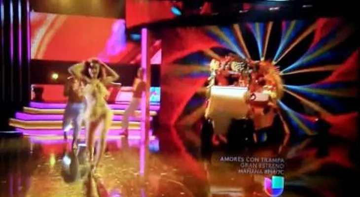 Clarissa Molina gana el premio de "Nuestra Belleza Latina VIP" (VIDEO)