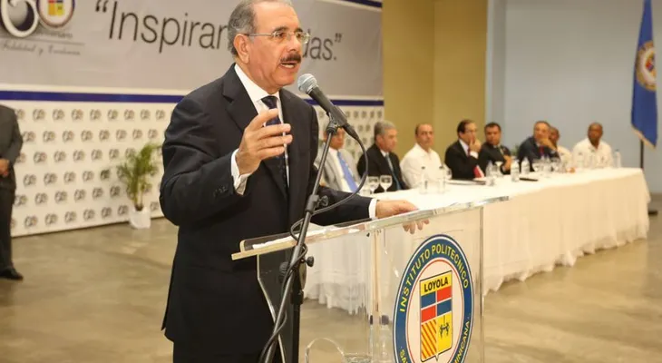 Danilo: "Yo soy Presidente de la República porque estudié"; buscará igualar educación privada con la pública