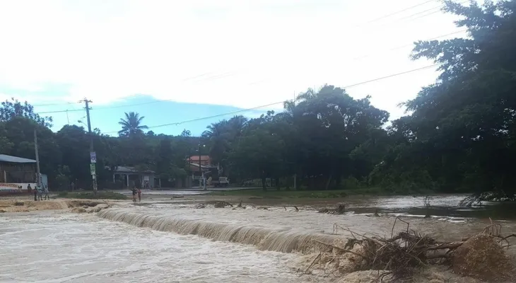 DESPUÉS DE LA CAÍDA DEL PUENTE