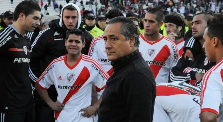 Reapareció J.J. López: "No volvería a la cancha de River" y otras 17 frases del DT