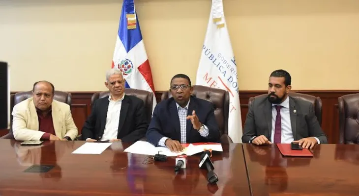 MESCyT aprueba 70 proyectos por 457.2 millones