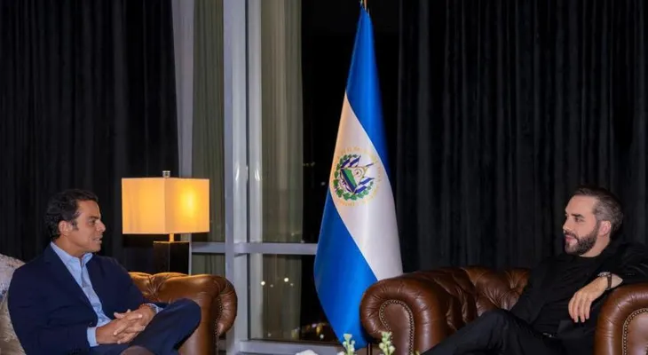 Saymon Díaz se reúne con Bukele para abordar el nuevo Estadio Nacional de El Salvador