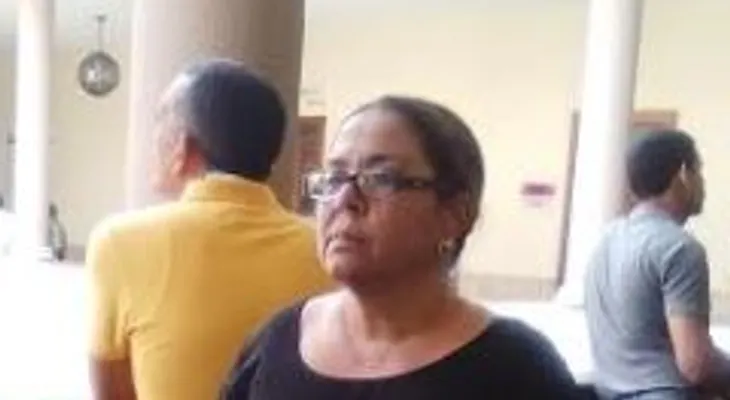 La viuda de Febrillet niega esté negociando con acusado del asesinato